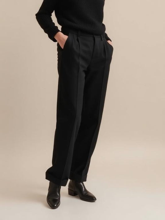 Tapered Wool Pant